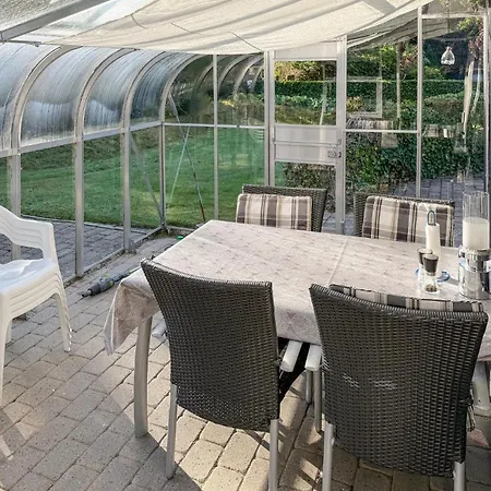 Дом отдыха Stunning In With Wifi *